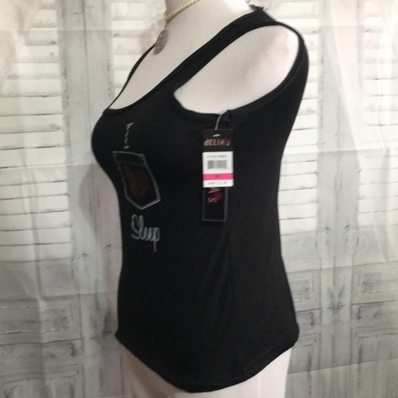 Ladies’s tank top with heart design - Picture 2 of 5